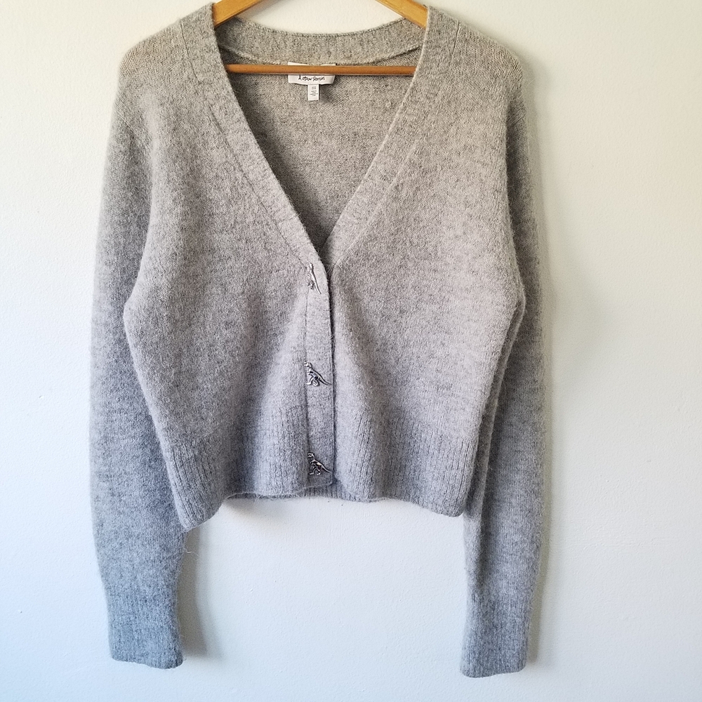 & Other Stories Light Gray V-Neck Fuzzy Cropped Cardigan - Picture 7 of 13